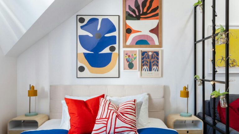 Vertical gallery wall fo small spaces Picture Hanging Tips for Small Spaces