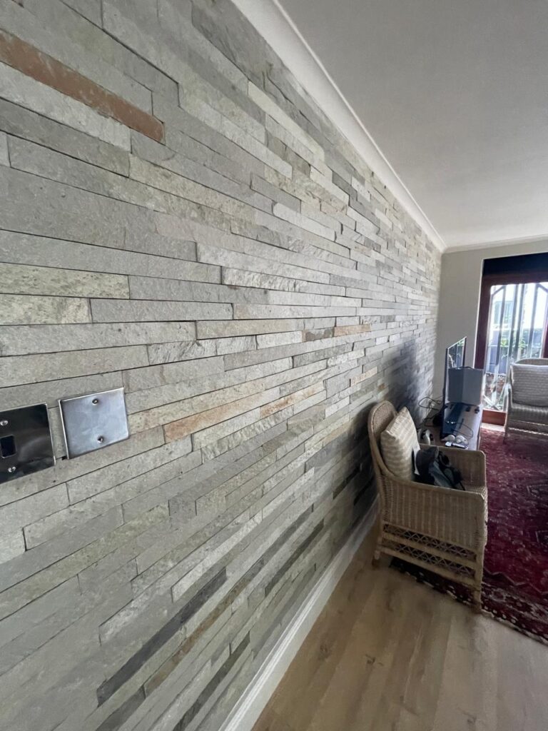 Claremont Bespoke carpentry finishes Skirting and Cornice detailing Plaster detailing Custom Cabinetry Drywall extensions Painting and finishing.8