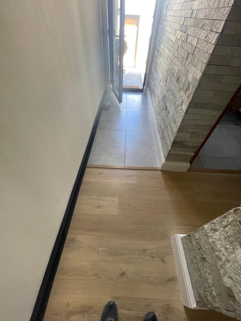Claremont Bespoke carpentry finishes Skirting and Cornice detailing Plaster detailing Custom Cabinetry Drywall extensions Painting and finishing.9